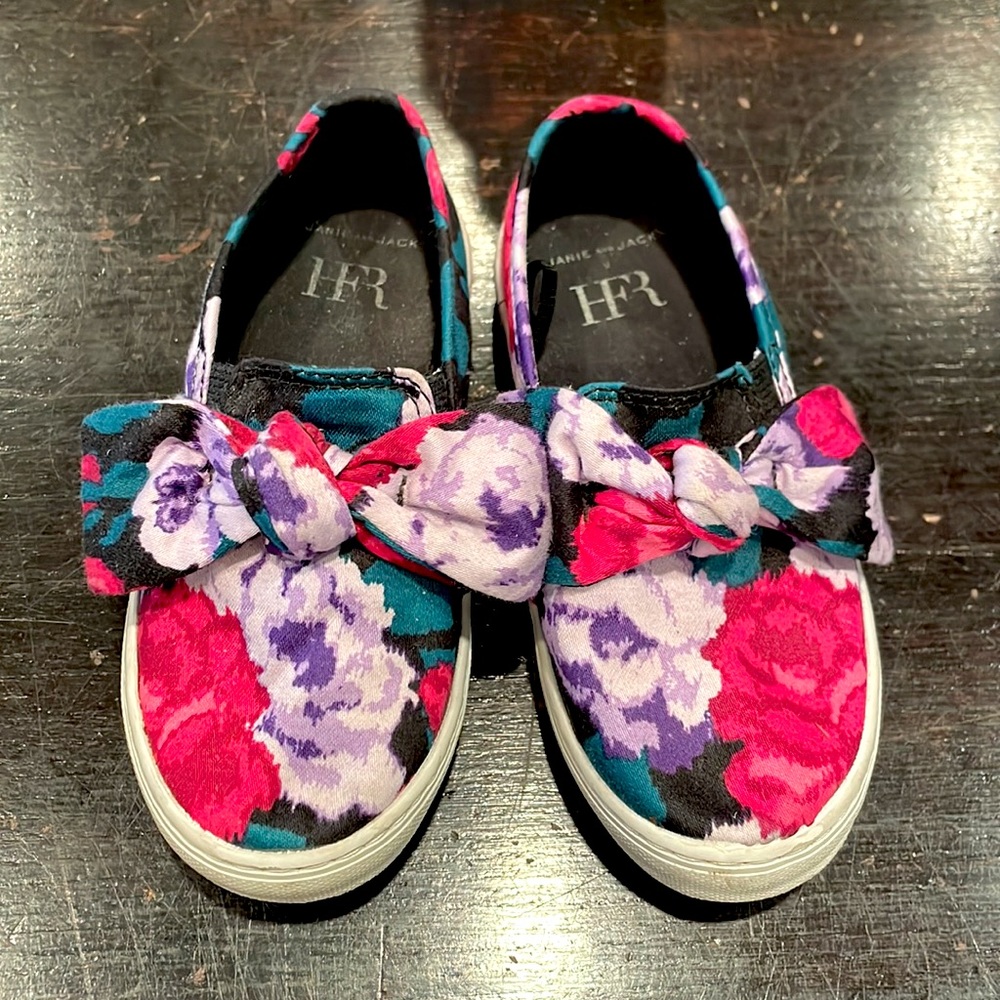 Janie and Jack girls size 9 slip on shoes floral with bow